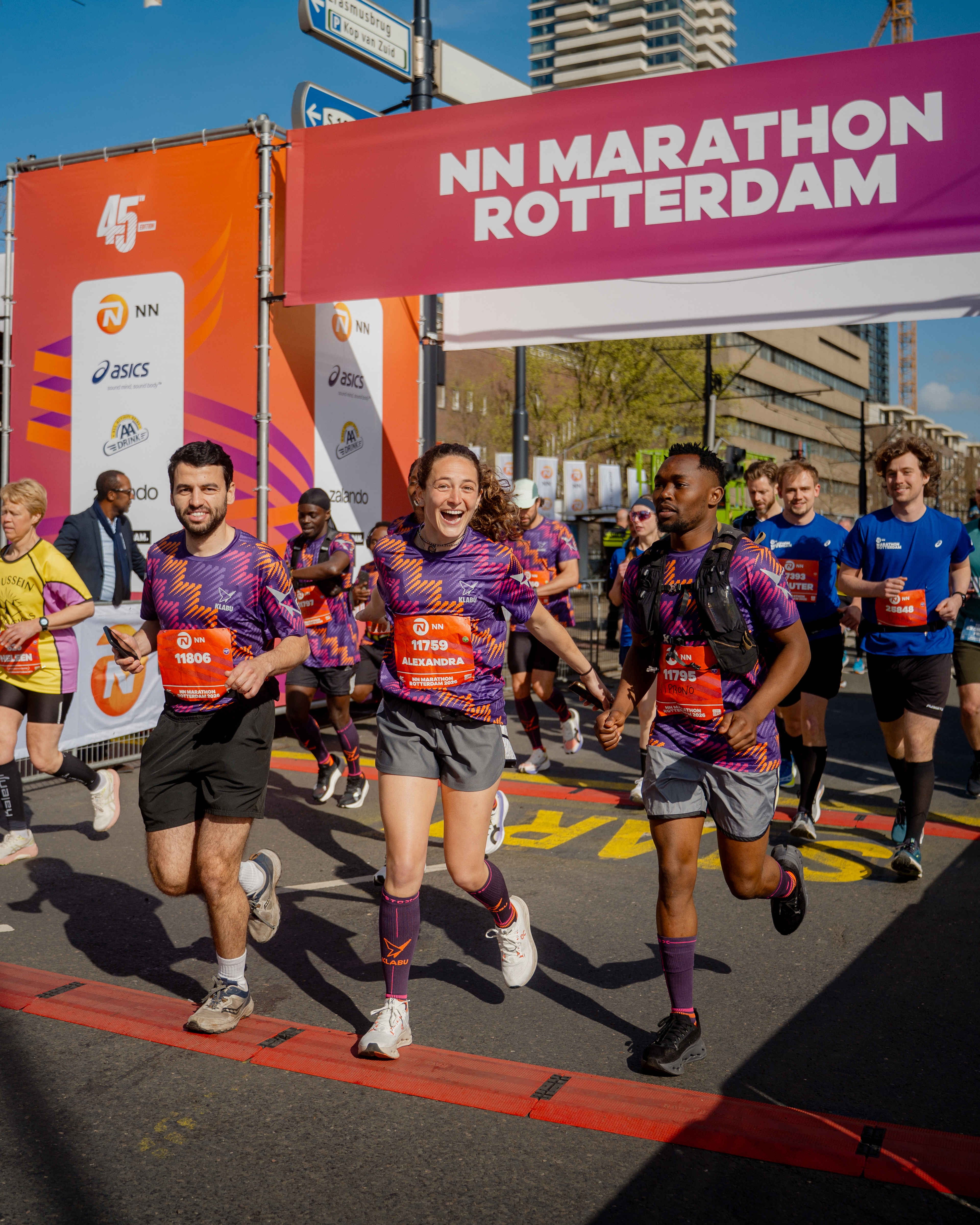 KLABU run club kicks off the Rotterdam Marathon 2026