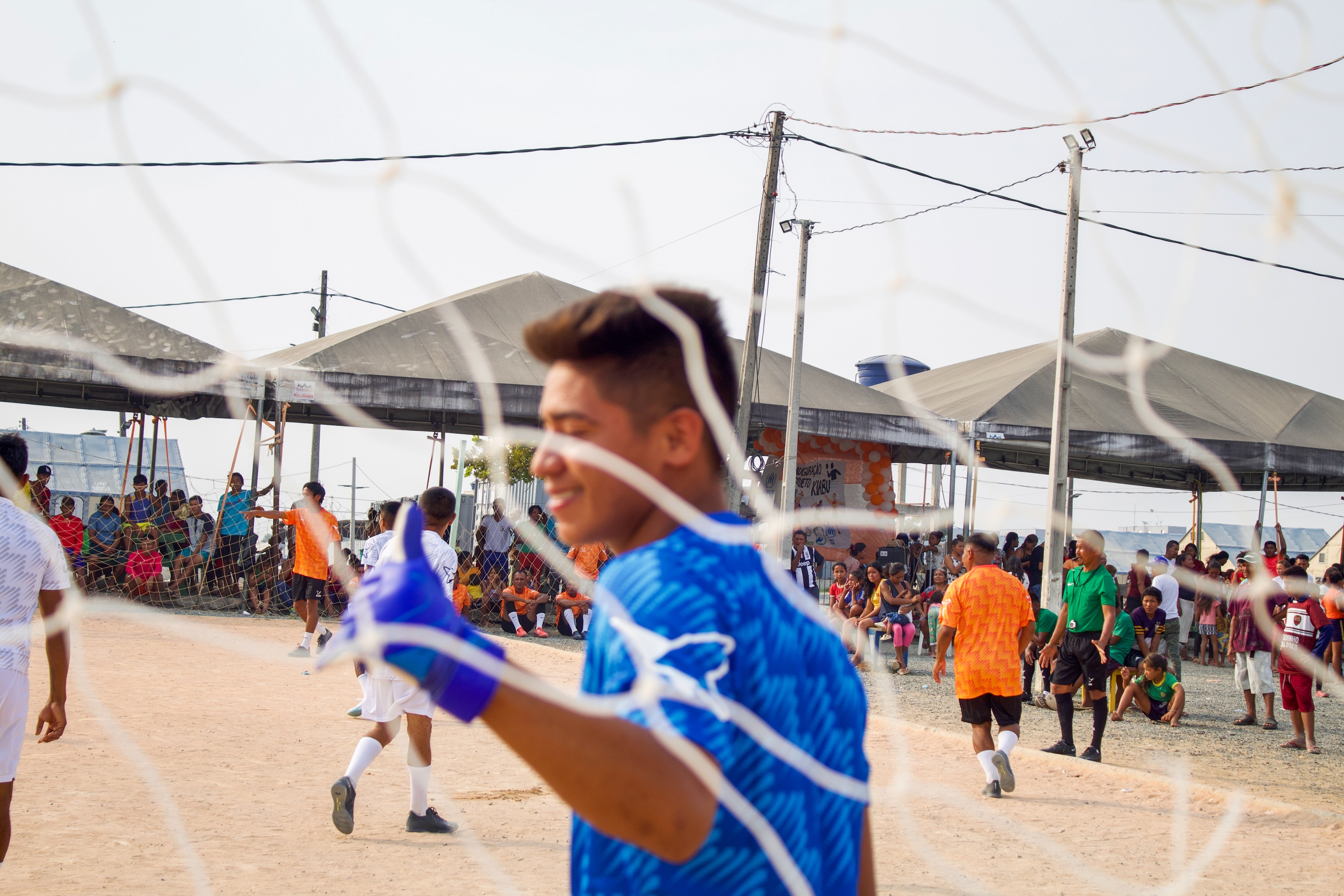 kids football net goalkeeper