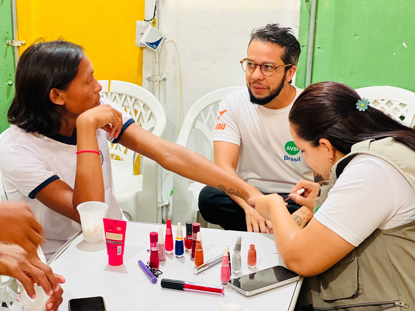 KLABU clubhouses sports for refugees children